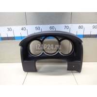 Накладка декоративная Mazda BT-50 (2006 - 2012) UR8055420A