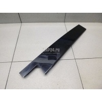Накладка двери задней правой Renault Megane III (2009 - 2016) 822831615R
