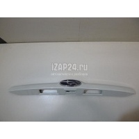 Накладка двери багажника Subaru XV (G33,G43) (2011 - 2017) 91111FJ160WU