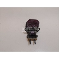 Петля двери багажника Toyota Highlander II (2007 - 2013) 6881048021