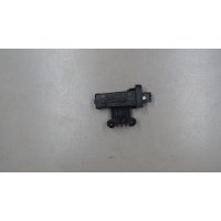 Антенна Audi A8 (D3) 2002-2005 2005 4E0907277