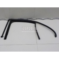 Уплотнитель стекла двери Mercedes Benz W205 2014 2057355300