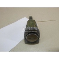 Вставка замка двери прав. VAG Octavia (1997 - 2000) 1U0837168