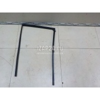Уплотнитель стекла двери Suzuki Swift (2004 - 2010) 8367162J00