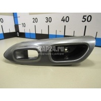 Накладка блока управления стеклоподъемниками Nissan Juke (F15) (2011 - ) 829611KA0A