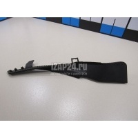 Накладка (кузов внутри) Nissan Juke (F15) (2011 - ) 668941KA0A