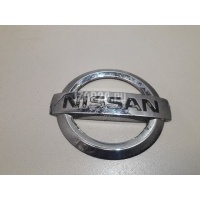 Эмблема на крышку багажника Nissan Pathfinder (R51) (2005 - 2014) 90891EB300