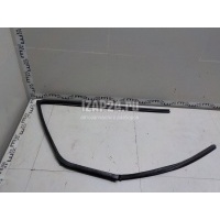 Уплотнитель (внутри) Suzuki SX4 (2006 - 2013) 8366179J00