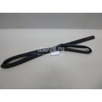 Уплотнитель стекла двери Hyundai-Kia Ceed (2007 - 2012) 835301H500