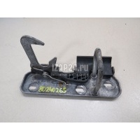 Крючок капота VAG Golf V (2003 - 2009) 1K0823480