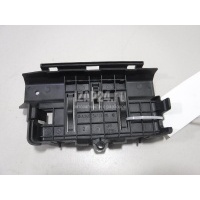 Крышка аккумулятора Mercedes Benz A-Class W176 (2012 - 2018) 2465410305