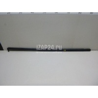 Накладка стекла заднего правого Mitsubishi Pajero/Montero III (V6, V7) (2000 - 2006) 5757A270