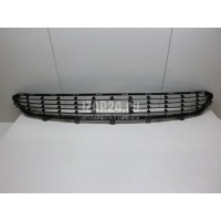 Решетка в бампер центральная Nissan QX56/QX80 (Z62) (2010 - ) 622561LA0C