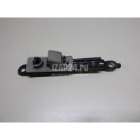 Механизм регулировки ремня безопасности Toyota Yaris (2005 - 2011) 7320052050B1