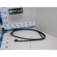 Уплотнитель двери Land Rover Range Rover IV 2013 LR034099