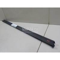 Уплотнитель стекла двери VAG Golf VI (2009 - 2013) 5K4837479B5AP