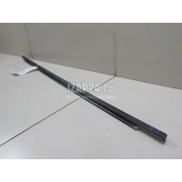 Накладка стекла заднего правого VAG Golf VI (2009 - 2013) 5K6839478D5AP