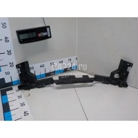 Воздуховод радиатора верхний Land Rover Range Rover IV (2013 - ) LR033414
