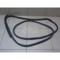 Уплотнитель двери Suzuki SX4 2013 8466161M01