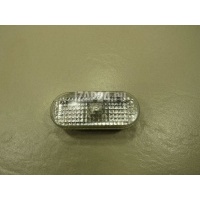 Повторитель на крыло белый Chery Amulet (A15) (2006 - 2012) A113731010AB