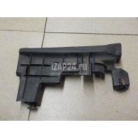 Воздуховод радиатора правый Land Rover Discovery IV (2009 - 2016) LR013043