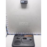 Обшивка двери передней правой Toyota GX470 (2002 - 2009) 676106A150B0