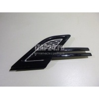 Накладка переднего крыла правого Land Rover Range Rover Sport (2013 - ) LR053797