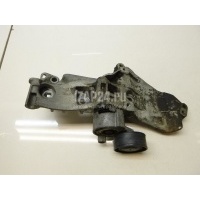 Кронштейн генератора Renault Tiida (C11) (2007 - 2014) 8200695957