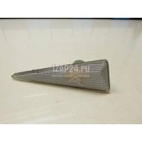 Повторитель на крыло левый Renault Vel Satis (2002 - 2009) 8200633416