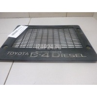 Накладка декоративная Toyota RAV 4 (2000 - 2005) 1794327010