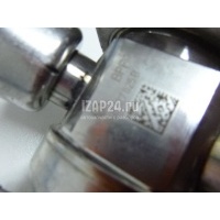 Насос (ТНВД) бензиновый VAG Octavia (A7) (2013 - ) 04E127025B