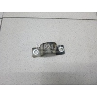 Кронштейн крепления переднего стабилизатора Mitsubishi Lancer Cedia (CS) (2000 - 2003) MR403646