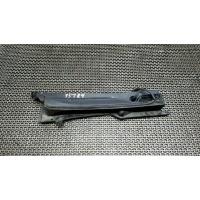 Накладка декоративная (дождевик) перед. правая Honda Element 2004 74220SCVA00