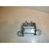 Петля двери багажника GM Cruze (2009 - 2016) 95479953
