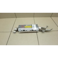 Подушка безопасности нижняя (для колен) Toyota RC 2014 7399053030C0