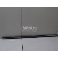 Накладка стекла переднего правого Hyundai-Kia Sportage (1993 - 2006) 0K01958810