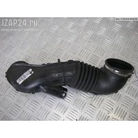 Патрубок BMW 1 E81/E87 (2004-2012) 2007 13717804846