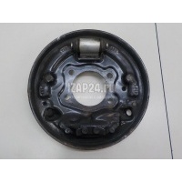 Щит опорный задний правый Ford Focus III (2011 - 2019) 1710335