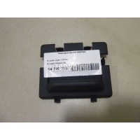 Накладка (кузов внутри) Renault Logan II 2014 135068918R