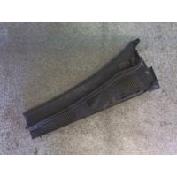 Накладка декоративная (дождевик) - левая Renault Vel Satis 2003 8200012912