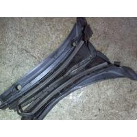 Накладка декоративная (дождевик) перед. левая=правая Mitsubishi Outlander XL 2006-2012 7405A114
