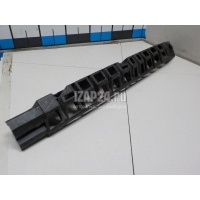 Направляющая заднего бампера правая VAG Fabia (2007 - 2015) 5J7807864