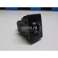 Кнопка корректора фар Toyota Corolla E18 2013 8415202080
