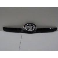Накладка двери багажника Toyota Verso (2009 - 2018) 768110F905