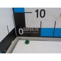 Крепеж (клоп) Mazda CX 3 (2015 - ) KD4568865