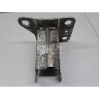 Кронштейн усилителя переднего бампера правый Renault Megane II (2003 - 2009) 8200011107