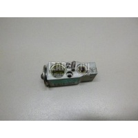 Клапан кондиционера Renault Clio II/Symbol (1998 - 2008) 7701206357