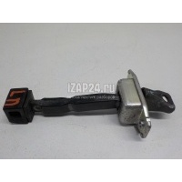Ограничитель двери Mitsubishi Outlander XL (CW) (2006 - 2012) 5702A040