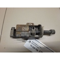 Кронштейн крепления запасного колеса Renault Megane III (2009 - 2016) 572210898R