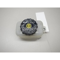 Бачок главного тормозного цилиндра Toyota RX 300/330/350/400h (2003 - 2009) 4722048020